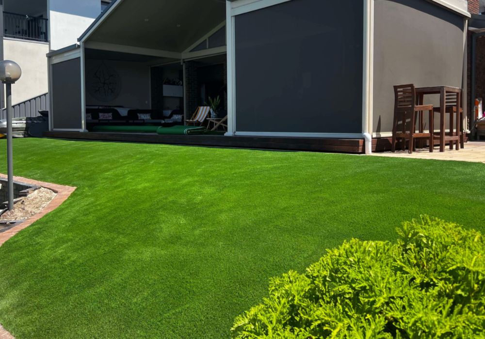 Weekender Lawn